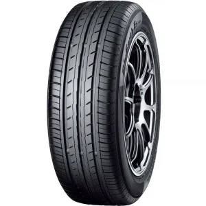 YOKOHAMA R15 H padangos