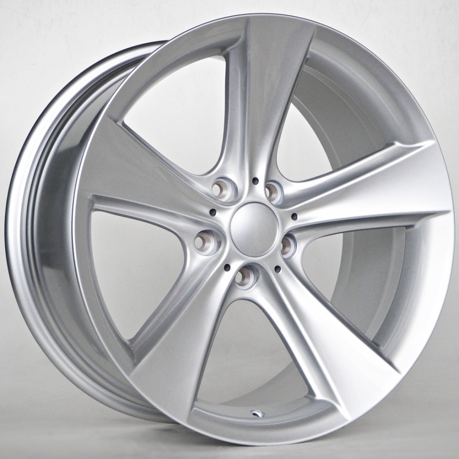 Ratlankis Vortex 9X19 5X120 ET22 74,1 Silver